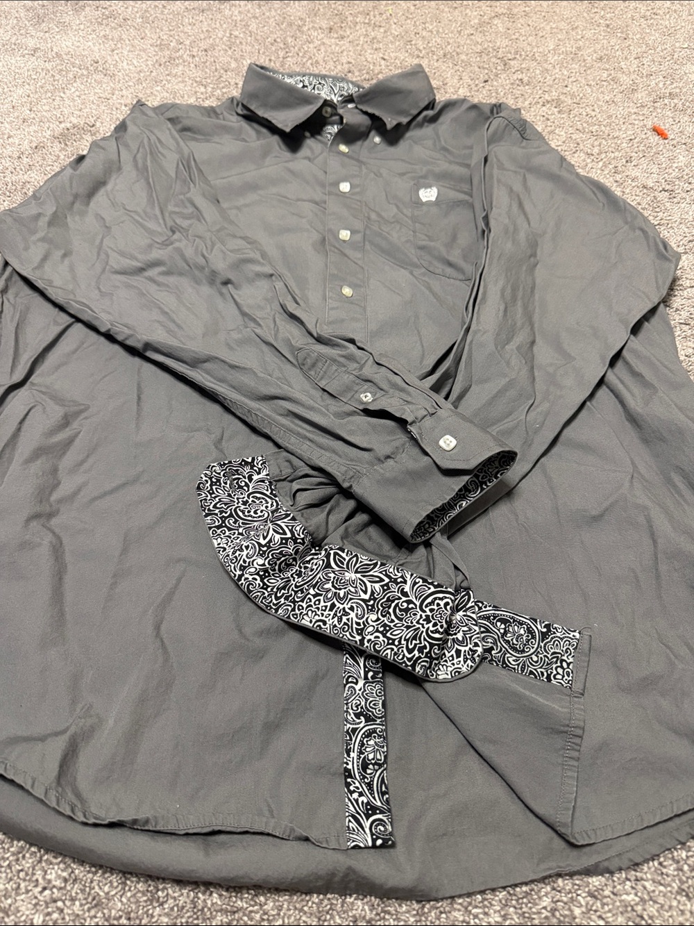 Cinch Gray Button-Up with Black & White Paisley Trim